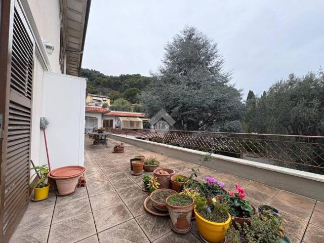 Appartamento in vendita a Ventimiglia, Liguria