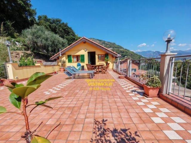 Appartamento in vendita a Ventimiglia, Liguria