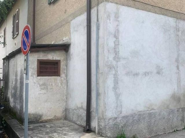 Appartamento in vendita a Molino Ponte, Verano Brianza