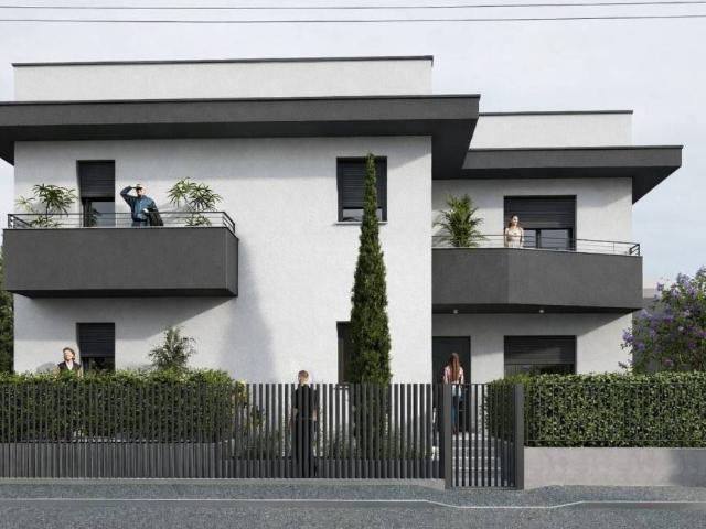 Appartamento in vendita a Verano Brianza, Lombardia