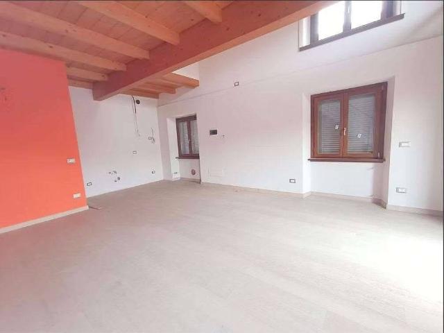 Appartamento in vendita a Zoverallo, Piemonte