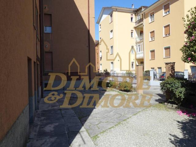 Appartamento in vendita a Intra, Piemonte