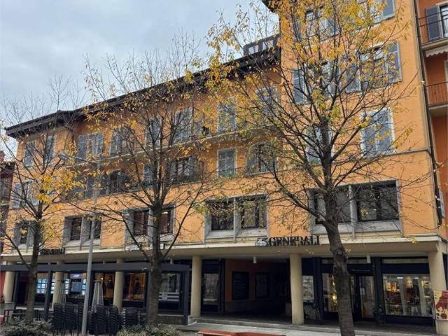 Appartamento in vendita a Intra, Piemonte