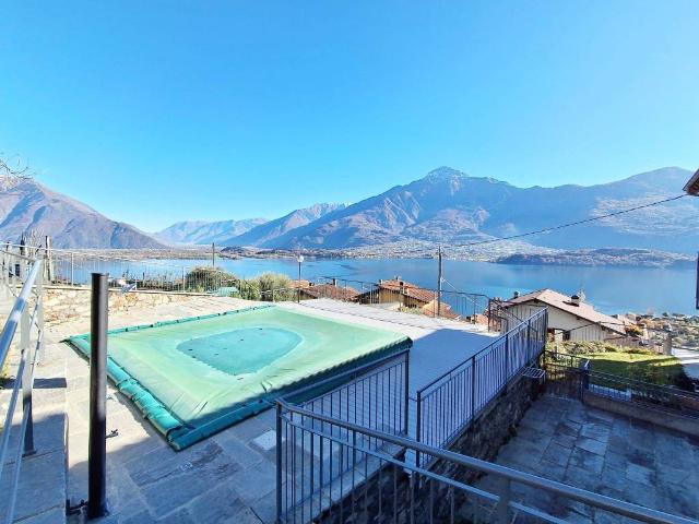Appartamento in vendita a Domaso, Lombardia