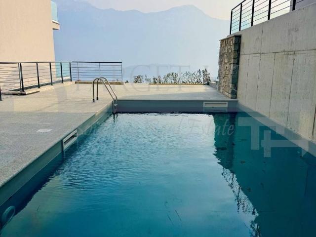 Appartamento in vendita a Vercana, Lombardia
