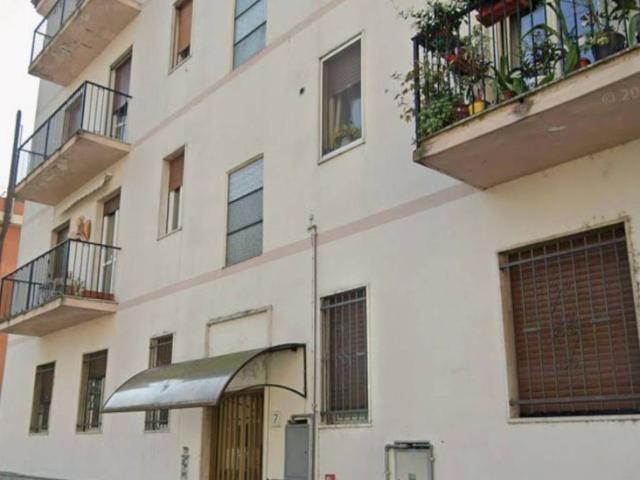 Appartamento in vendita a Porta Torino, Piemonte