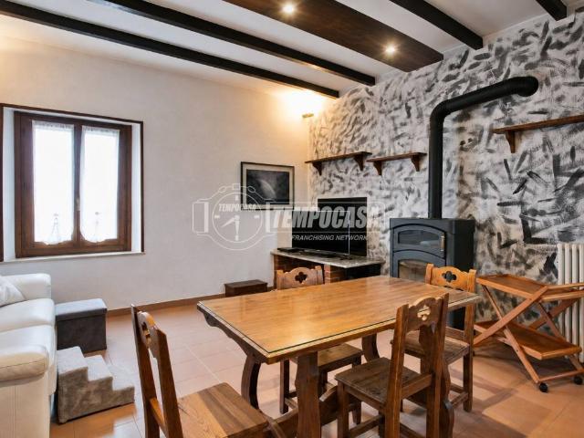 Appartamento in vendita a L'Isola, Piemonte