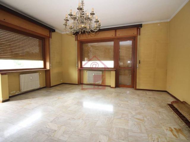 Appartamento in vendita a Porta Casale, Vercelli