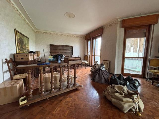 Appartamento in vendita a Porta Torino, Piemonte
