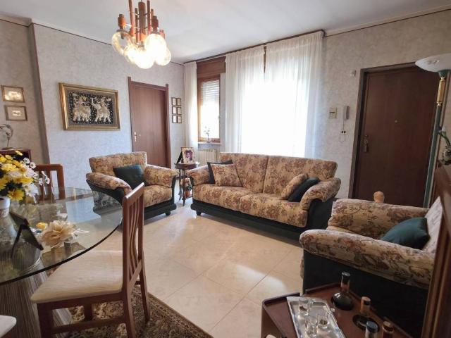 Appartamento in vendita a Piemonte, Vercelli