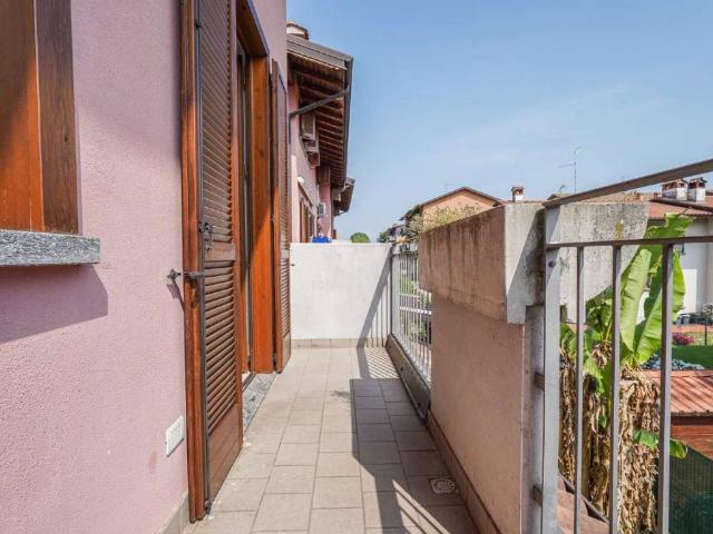 Appartamento in vendita a Verdellino, Lombardia