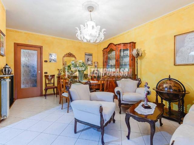 Appartamento in vendita a Verdellino, Lombardia