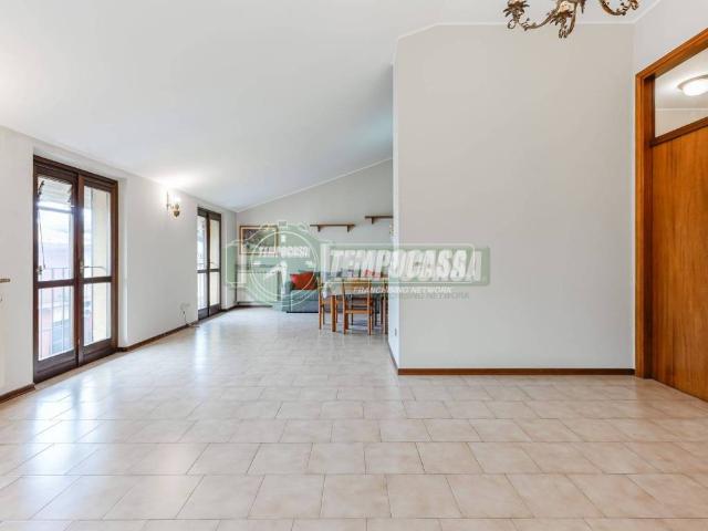 Appartamento in vendita a Verdello, Bergamo
