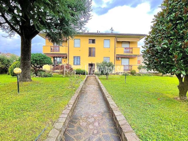 Appartamento in vendita a Verderio Superiore, Lombardia