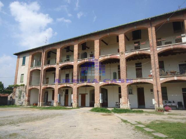 Appartamento in vendita a Verderio Superiore, Lombardia