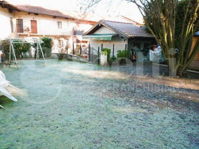 Appartamento in vendita a Vergiate, Lombardia