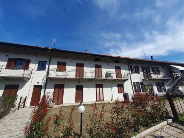 Appartamento in vendita a Vergiate, Lombardia