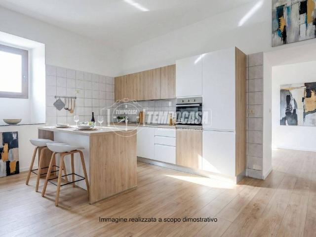 Appartamento in vendita a Sesona, Vergiate
