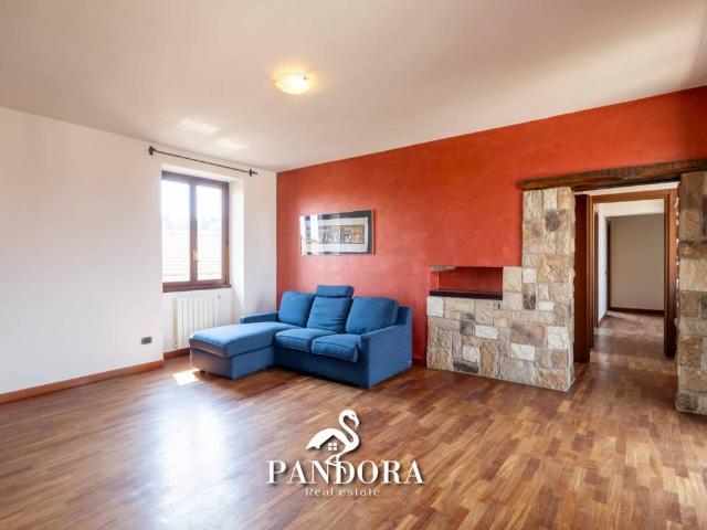 Appartamento in vendita a Sesona, Vergiate