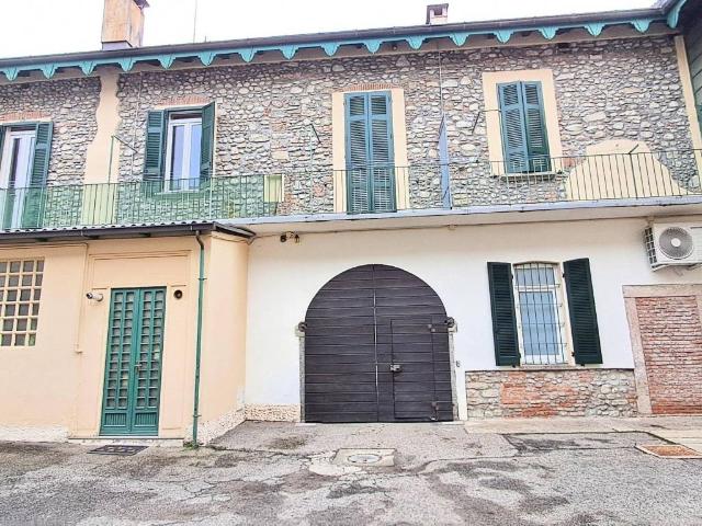Appartamento in vendita a Sesona, Vergiate