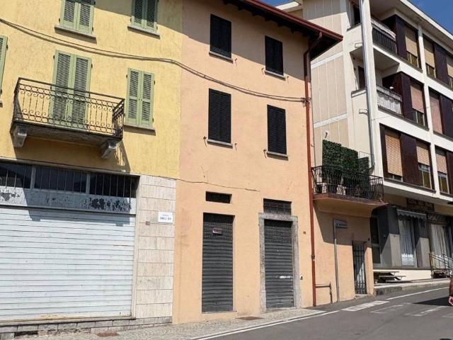 Appartamento in vendita a Sesona, Vergiate