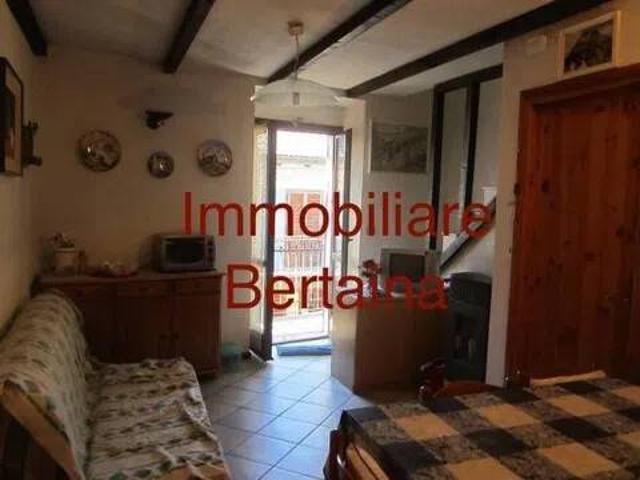Appartamento in vendita a Tetto Pertus, Piemonte