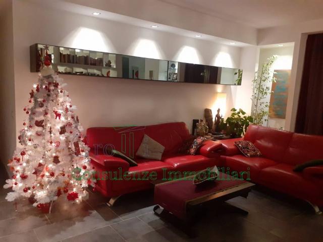 Appartamento in vendita a Vernate, Lombardia