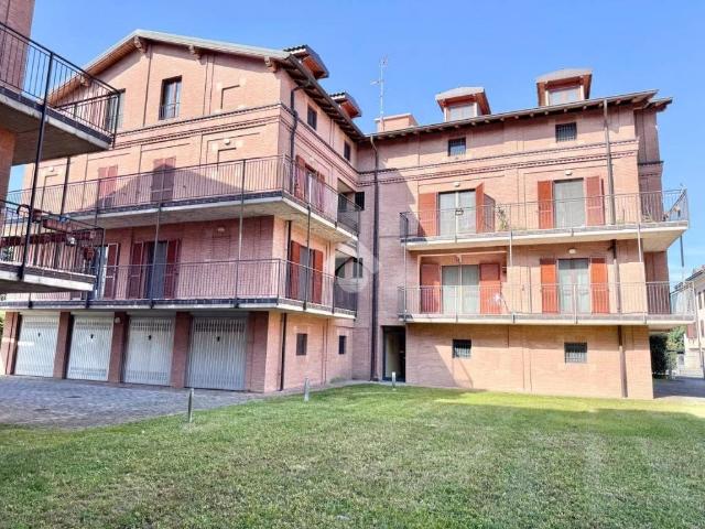 Appartamento in vendita a Vernate, Lombardia