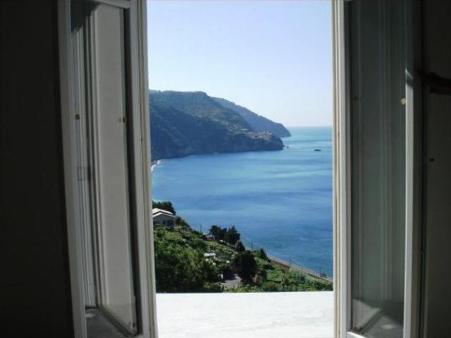 Appartamento in vendita a Vernazza, La Spezia