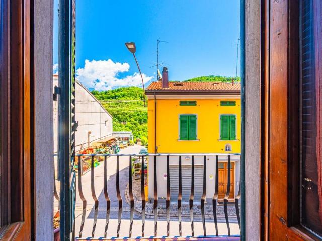 Appartamento in vendita a Vernio