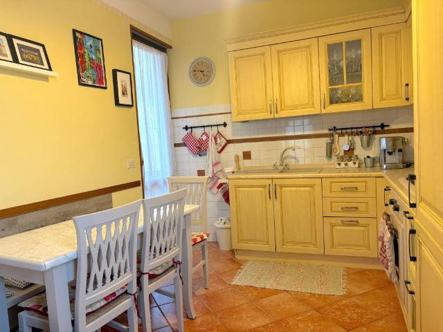 Appartamento in vendita a Luciana, Vernio