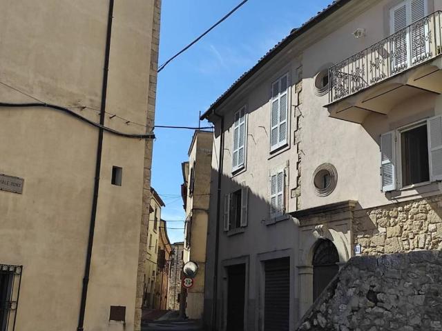 Appartamento in vendita a Veroli, Lazio