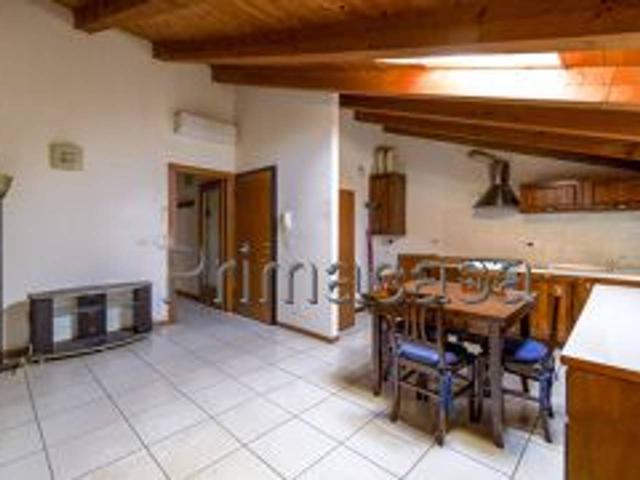 Appartamento in vendita a Ovest, Brenzone