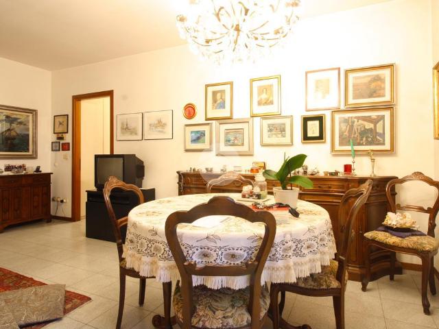 Appartamento in vendita a Ovest, Brenzone