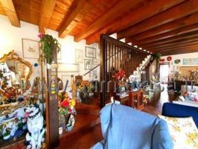 Appartamento in vendita a Sud-Ovest, Brenzone