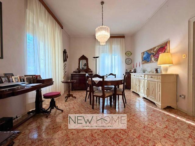 Appartamento in vendita a Valdonega, Verona