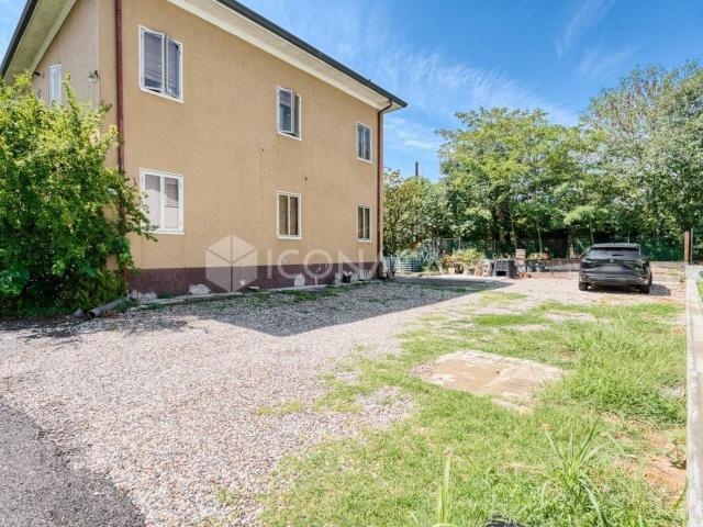 Appartamento in vendita a Ovest, Brenzone