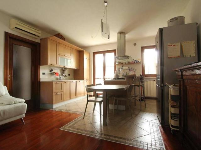 Appartamento in vendita a Montorio, Verona