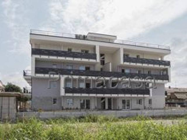 Appartamento in vendita a Ovest, Brenzone