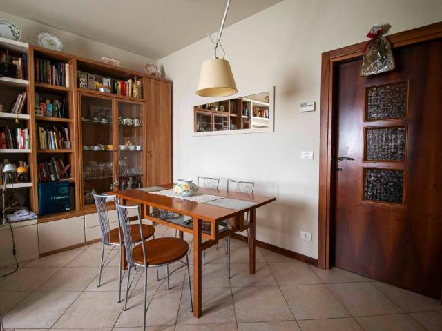 Appartamento in vendita a Sud-Est, Brenzone