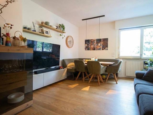 Appartamento in vendita a San Felice Extra, Brenzone
