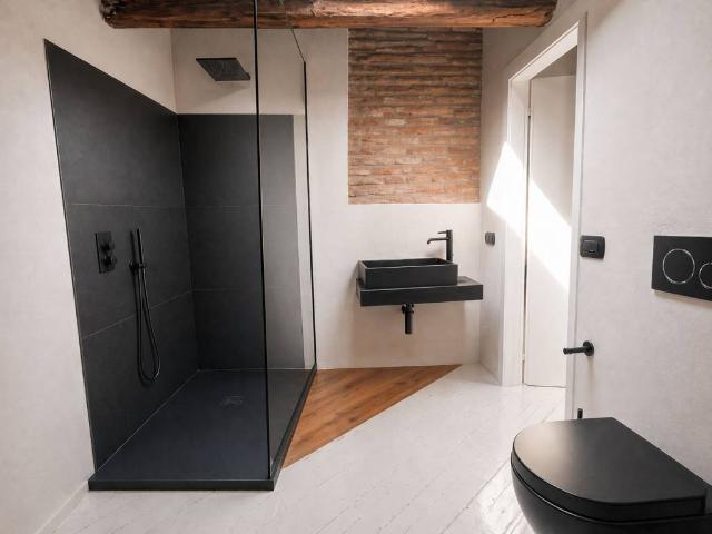 Appartamento in vendita a Centro storico, Brenzone
