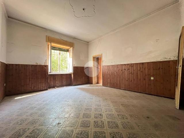Appartamento in vendita a Ovest, Brenzone