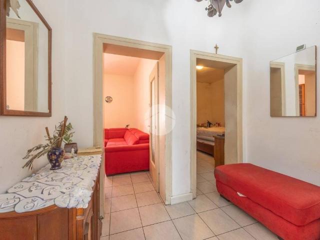 Appartamento in vendita a Sud-Est, Brenzone