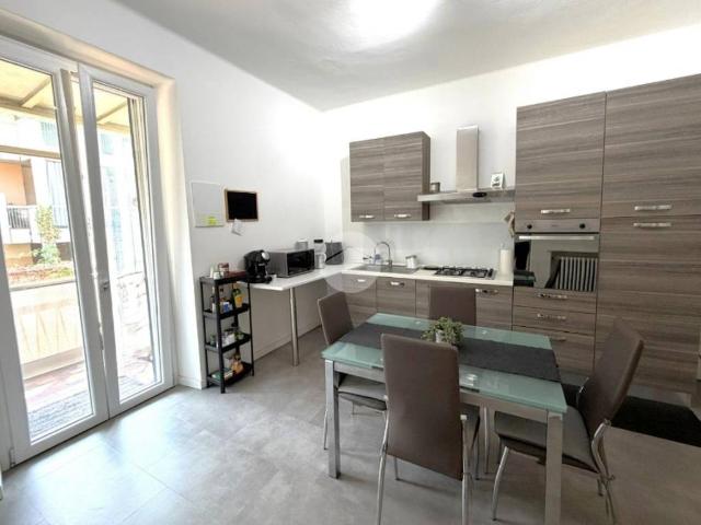 Appartamento in vendita a Sud, Brenzone