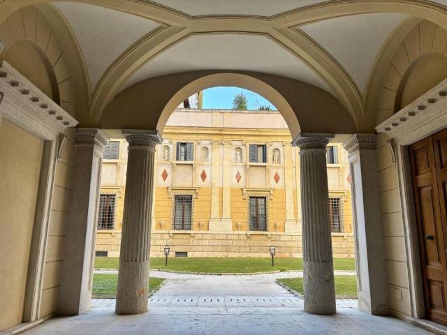 Appartamento in vendita a Centro storico, Brenzone