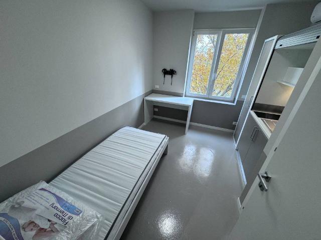 Appartamento in vendita a Ovest, Brenzone