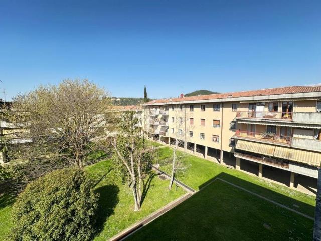 Appartamento in vendita a Nord-Ovest, Brenzone