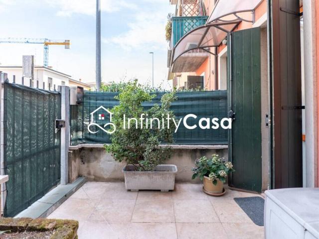 Appartamento in vendita a Sud-Ovest, Brenzone