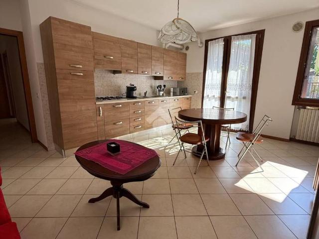 Appartamento in vendita a Sud, Brenzone